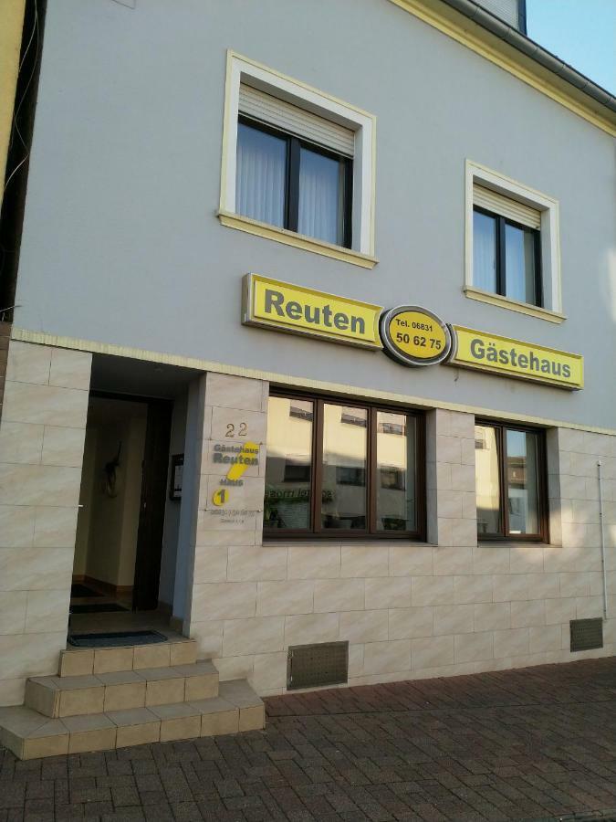 Gastehaus Reuten Bed & Breakfast Ensdorf Luaran gambar